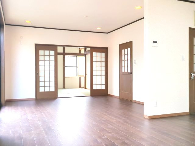 【居間・リビング】 | 大網白里市みずほ台１丁目　中古戸建