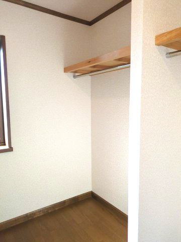 【収納】 | 大網白里市みずほ台2丁目　中古戸建 | ２階　ウォークインクローゼット