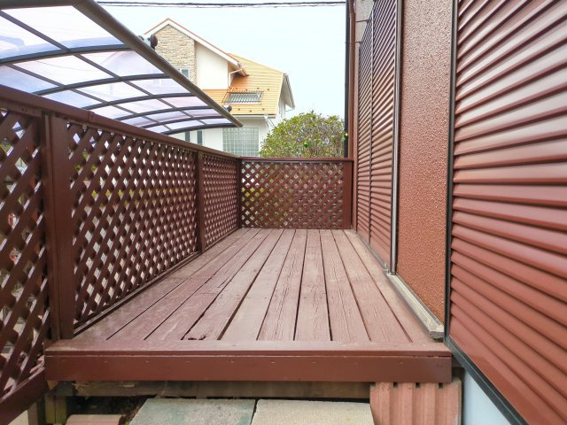 【設備】 | 大網白里市みずほ台2丁目　中古戸建 | ウッドデッキ