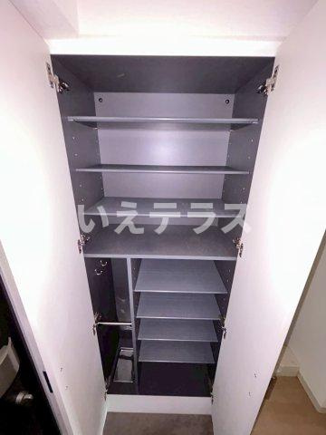 プレサンスKOBE須佐野ハーバルの収納
