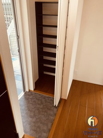 レスペートA棟の玄関