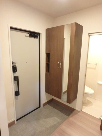 Ｄ－ｒｏｏｍ住吉　Ｂの玄関