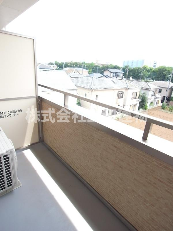 リブリ・広沢のバルコニー