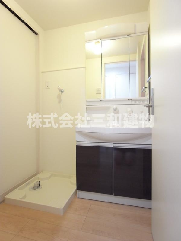 リブリ・広沢の洗面所