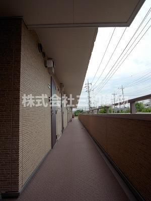 リブリ・広沢のその他