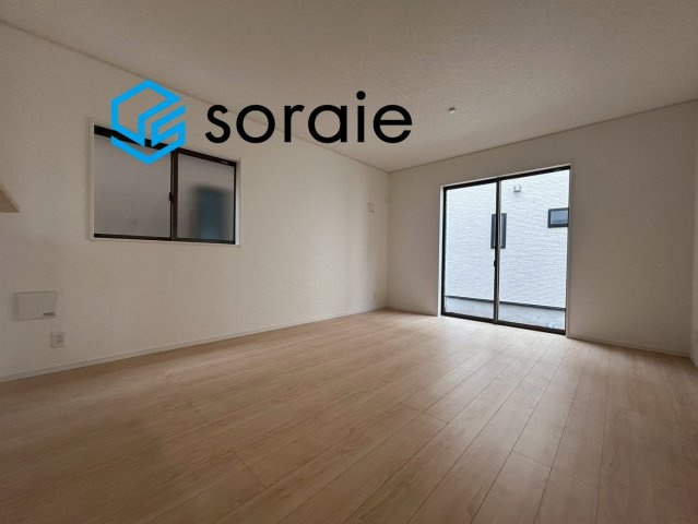 川越市諏訪町  全8棟 新築戸建　クレイドルガーデンの居間・リビング|令和8年7月6日撮影。
