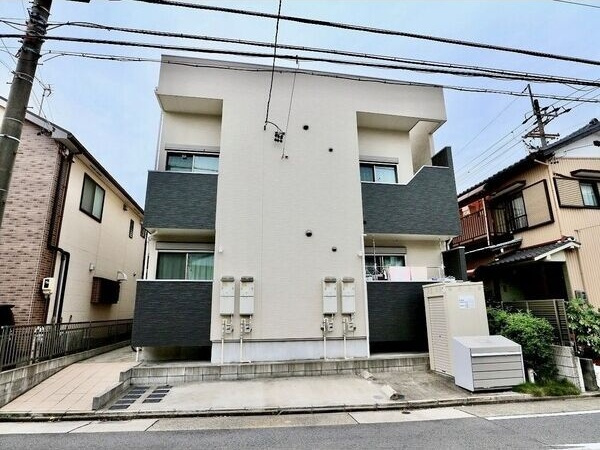 GRANDTIC黒川の外観