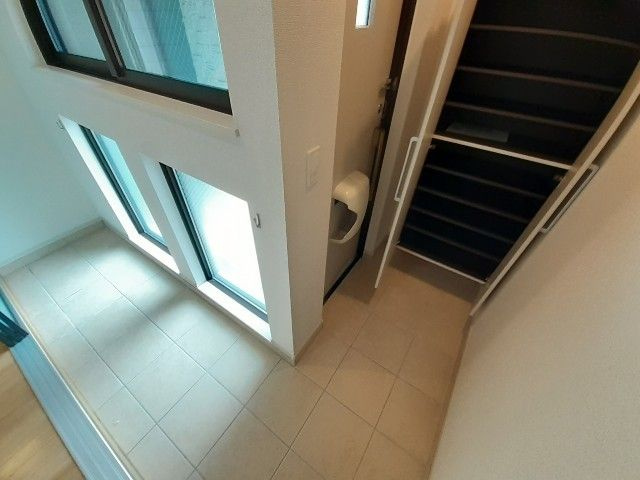 ミズ　キャッスルの玄関
