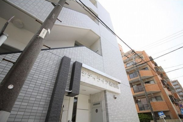 シティライツ新瑞橋の外観