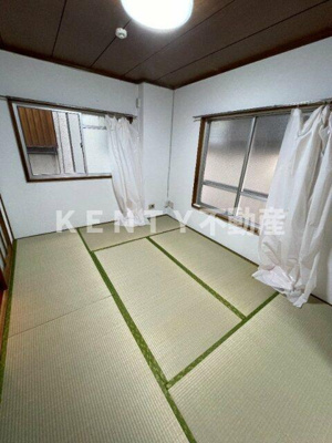 【和室】 | アサノ荘 | 畳の上でゆっくりとくつろげる和室です