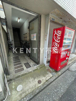 【エントランス】 | アサノ荘 | 清潔なエントランスです