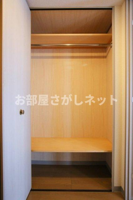ロアール早稲田【おとり物件なし】#学生・社会人にオススメ！初期費用分割払いOK！の収納|クローゼット
