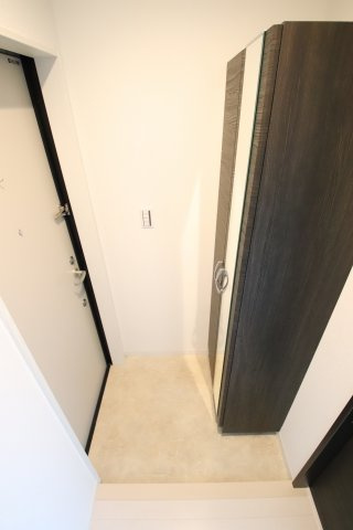 【玄関】 | グランメゾン南余部