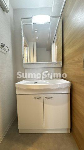 U RESIDENCE東比恵の独立洗面台
