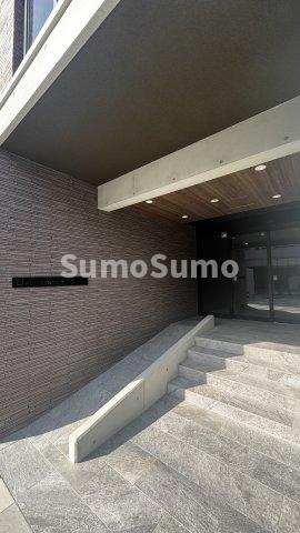 U RESIDENCE東比恵のエントランス