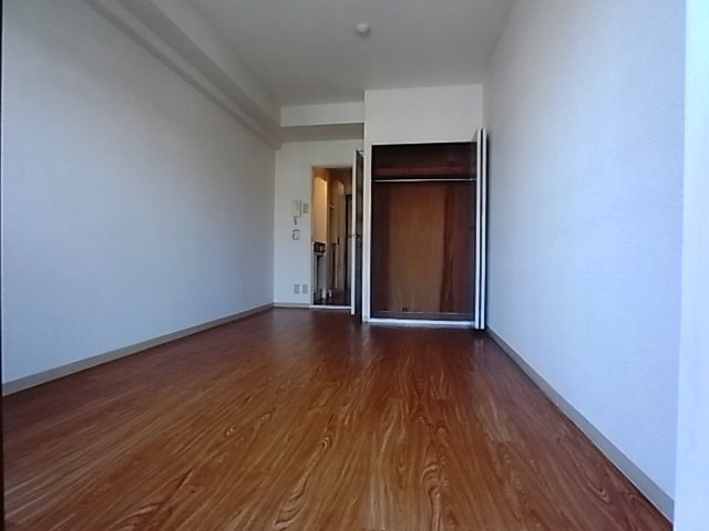 ワコーレ六甲アーベインの寝室