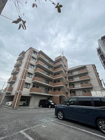 ソレアード門前