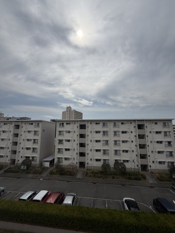 名谷4団地21号棟の展望