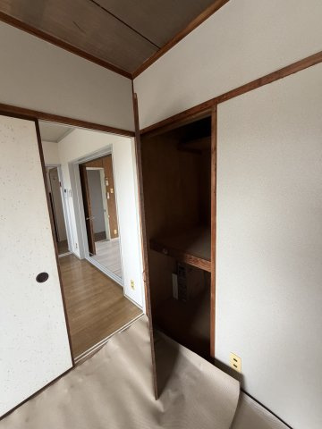 名谷4団地21号棟の収納