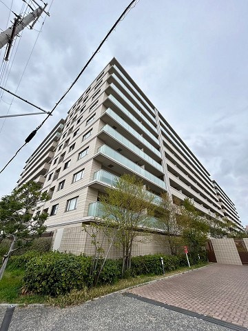ジオ西宮北口ガーデンズ NW棟の外観