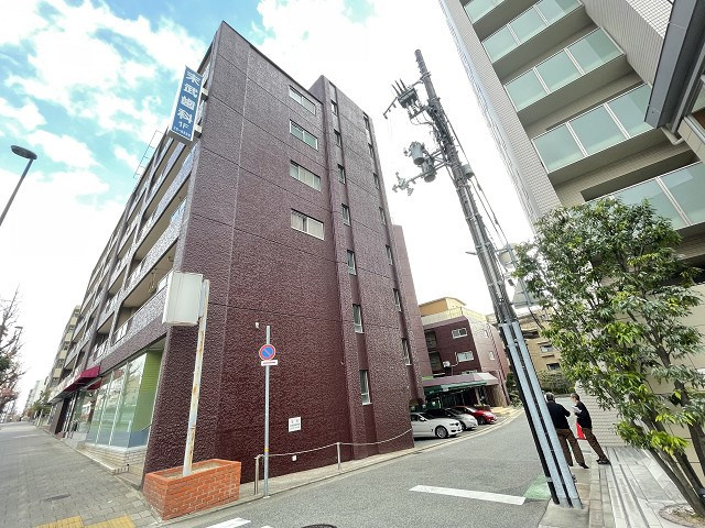 夙川ニューコーポの外観