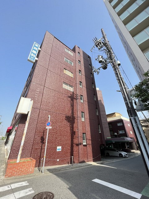 夙川ニューコーポの外観