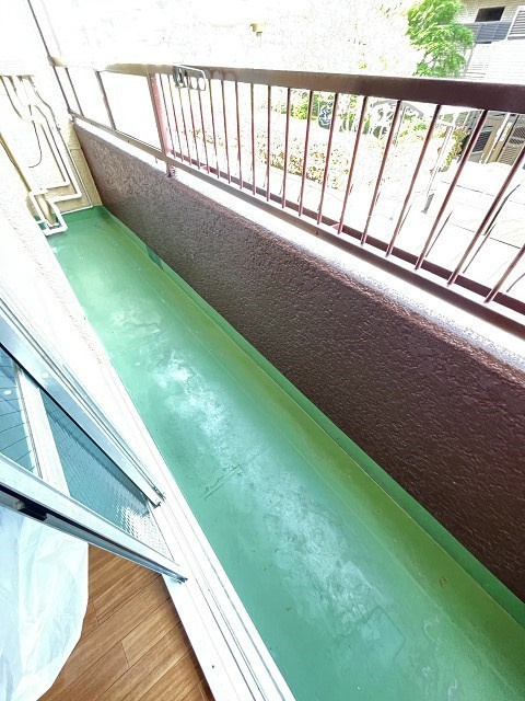 夙川ニューコーポのバルコニー