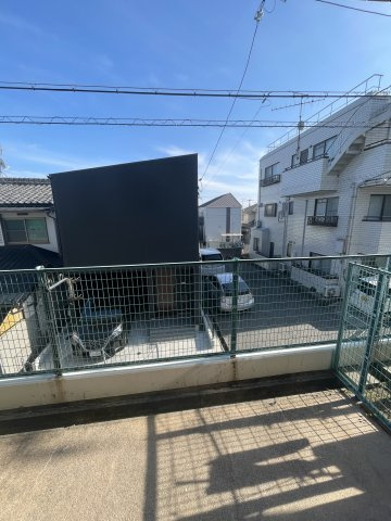 クレドール須磨潮見台の駐車場