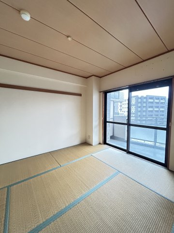 サンビルダー北野弐番館の和室