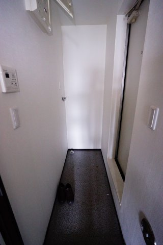 室内洗濯機置き場です。