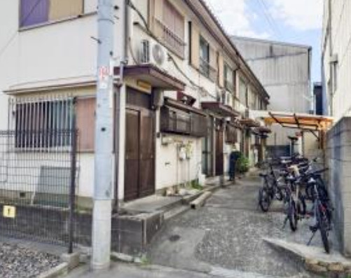 【御幣島駅8分】550万の連棟テラス！利回り重視の戸建賃貸に