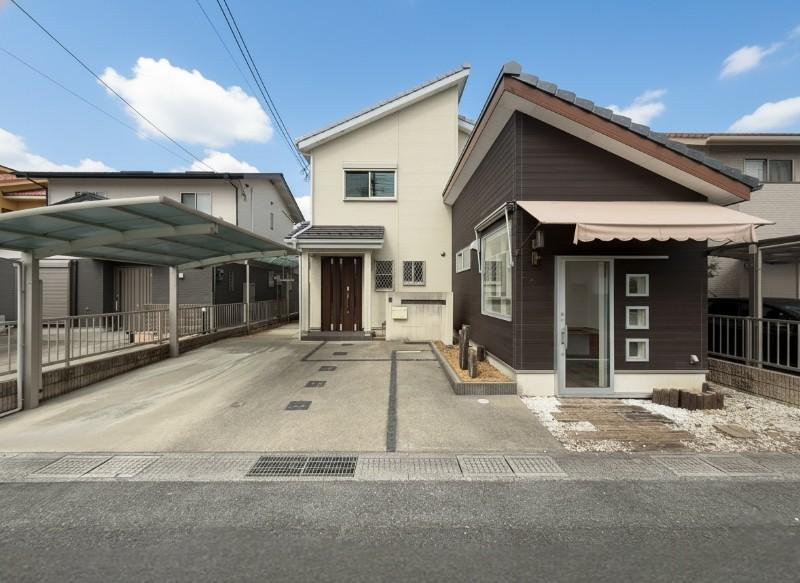 野洲市西河原　中古戸建の外観