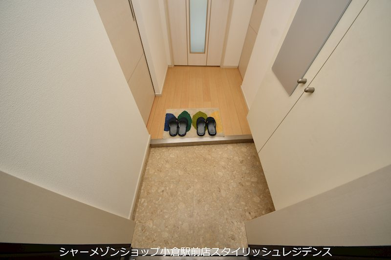 プルーム真鶴の玄関|現況と異なる場合は現況を優先します