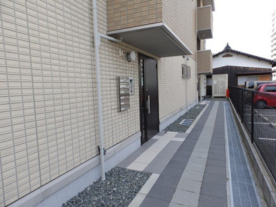 【エントランス】 | リシェス新山口