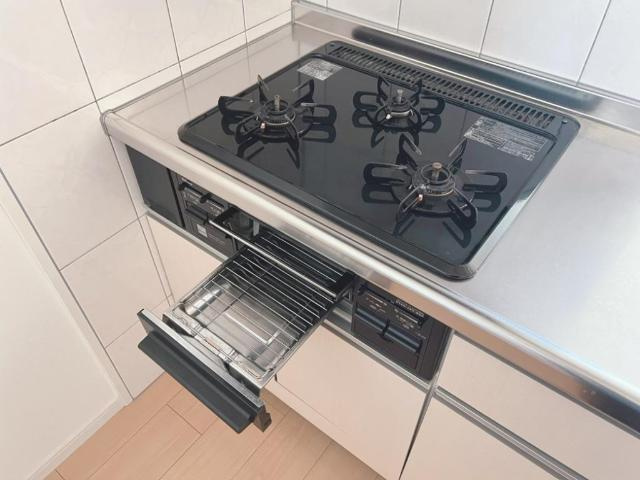 Ｐｒｅｓａｇｅの設備|3口ガスコンロ