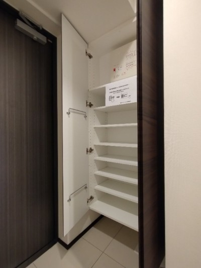 GENOVIA新宿早稲田green veilの玄関