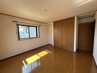 【洋室】 | 釜台町戸建 | 2階洋室