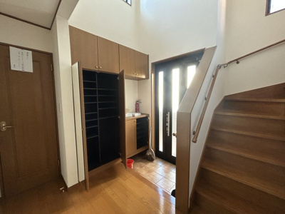 【玄関】 | 釜台町戸建