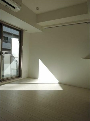 【寝室】 | 高円寺KYテラス | エアコン完備。