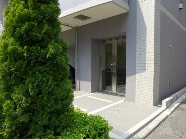 カーサ　ユタカのエントランス