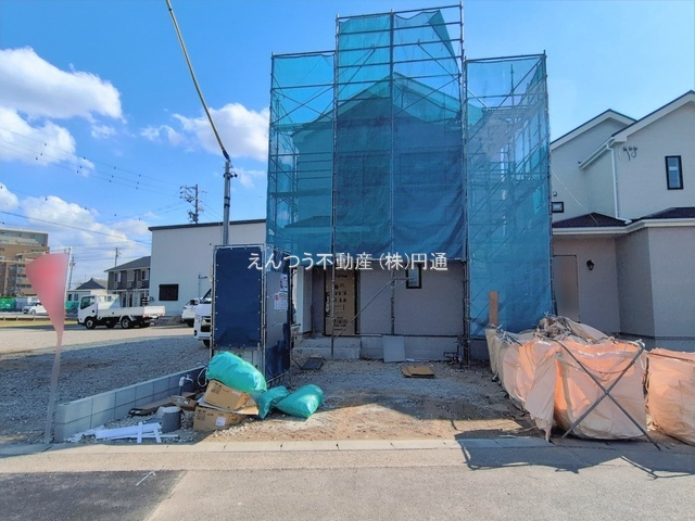 ハートフルタウン東野町7期の前面道路含む現地写真