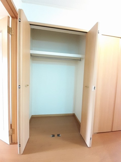 リヴァーグレイスＣの収納