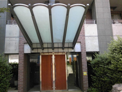 【エントランス】 | アルス心斎橋ＵＮＡＧＩＤＡＮＩ | おしゃれなエントランス