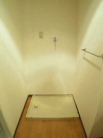 ファミール南流山の設備|防水板