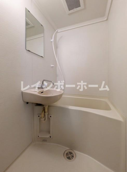 ブランシュ・ネージュＢの浴室