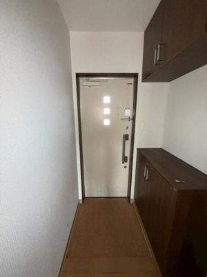 【玄関】 | グランディール | 明るい玄関です