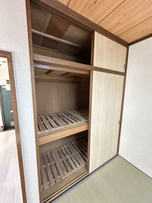横須賀市深田台のアパートの収納
