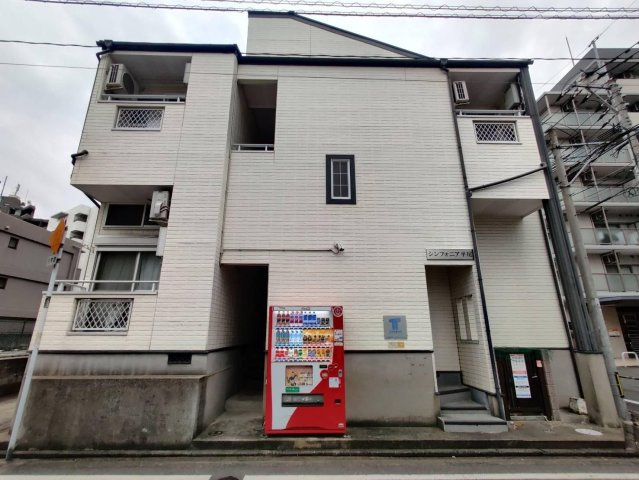シンフォニア平尾のエントランス