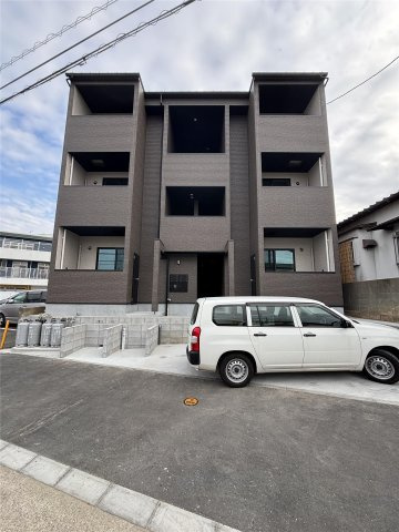 ソラーナ麦野の外観