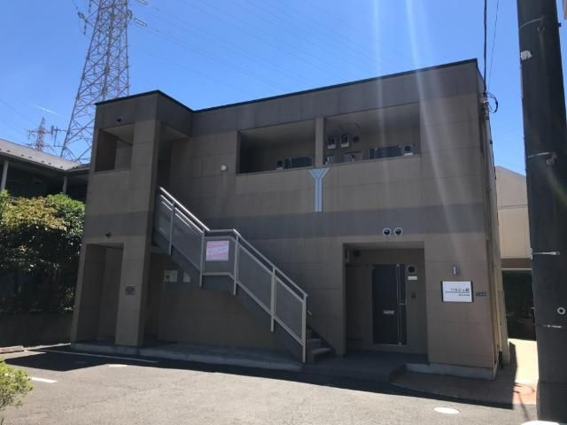 パルジェ紘